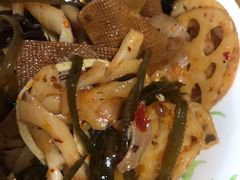 -紫燕百味鸡(明湖店)