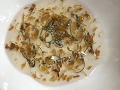 -玖月时尚泰式餐厅