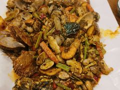 -东来菜馆•手抓海鲜家常菜•海鲜锅贴(鸽子窝店)