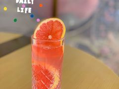 -杏荟旋转餐厅(广州爱群店)