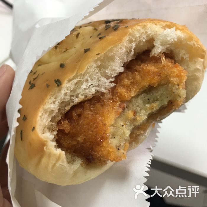 可乐饼酱汁图片