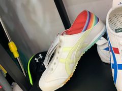 -荔秀服饰文化街区