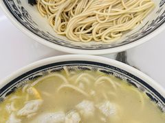 -明呈黄鱼面馆(斜土路店)