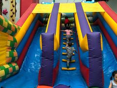 -蒙特利亲子乐园