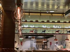 大堂-恰餐厅及酒吧 CHAR Bar & Grill (北京丽都皇冠假日店)