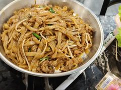 干炒牛河-牛一煲美食(江高店)