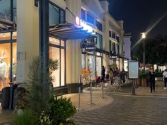 -lululemon(比斯特购物村店)