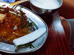 -陈老添美食店(宝华路店)