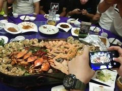 -大城·烧烤海鲜大排档(台东店)