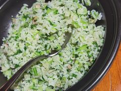 咸菜肉炒饭-金枝玉叶上海人家食府(三里河店)