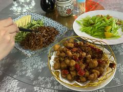 -天天向上素食餐厅(五台山店)