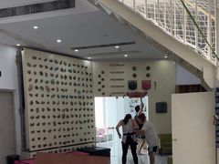 -龙景攀岩(海峡世茂广场店)