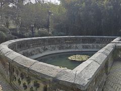 -习家池