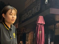 -霸气大叔干锅鸭头·龙虾烧烤·川菜·赛事直播(三里屯店)