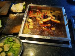 -重庆九记老火锅(广场店)