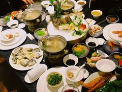 -半岛翡丽海鲜自助餐厅(观风亭店)