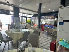 -鹏城人家海鲜酒家·23年老字号(较场尾店)