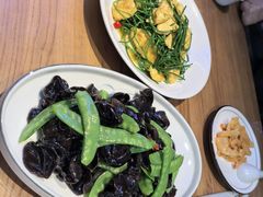 -俭寨大盘鸡·手抓肉·烧烤新疆菜(乌苏路店)