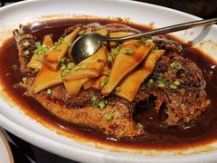 温式黄鱼烧年糕-柒园·三十年创意杭帮菜(龙湖滨江天街店)
