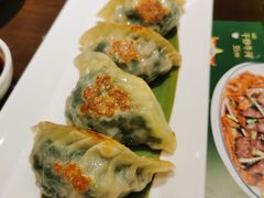 生煎韭菜饺-岭南小生·粤港点心(南门口店)