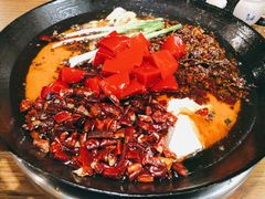 -周幺妹重庆老火锅(银泰城总店)