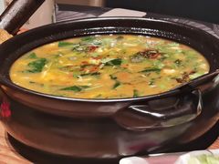 -草窝烤鸭·新京菜(振华广场店)