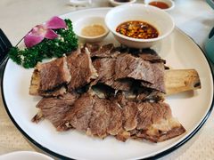 特色牛肋骨-好兄弟郭巨海鲜(天一阁店)