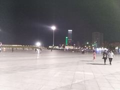 -东港音乐喷泉广场