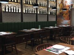 大堂-亚马逊环球美食百汇(新城吾悦广场店)