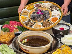 -土连锅·现熬养生汤锅(梁家巷店)