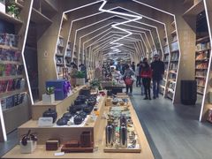 -覔书店(壹方城店)