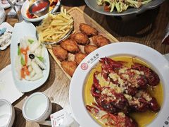-叶派龙虾•招牌香辣蟹·海鲜(中海国际店)
