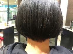 -FRIDAY星期五专业美发沙龙