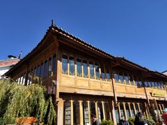 -猫的天空之城概念书店(丽江古城饮玉巷店)