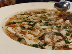 -渔语鱼酸菜鱼新川菜(来福士店)