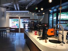 -Peet's 皮爷咖啡(东湖路手作店)
