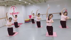 -艺佳舞蹈培训学校