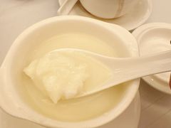 蛋白杏仁茶-美心皇宫(沙田大会堂店)