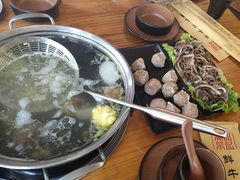 -荣记潮汕牛肉火锅(仙鹤街店)