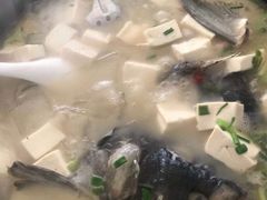 砂锅鱼头-沙奶奶土灶馆•地道农家菜(沙家浜景区店)