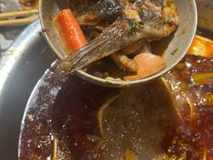 -肖肖酸萝卜鱼火锅(总店)
