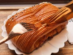 -VERIE BAKEHOUSE
