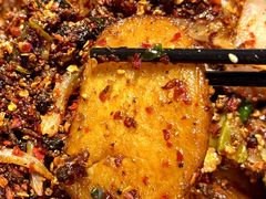 -嘎嘎鸭下巴·爆辣干锅(明教寺店)