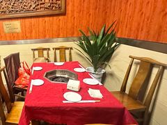 -山城年华老火锅(玉林店)