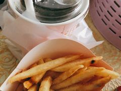 香辣鸡腿堡薯条一份-麦当劳(宜昌东山大道店)