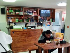 大堂-宝瑞门钉肉饼店
