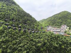 -蝶舞清江·恩施地心谷景区