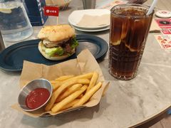 -必胜客餐厅(昆百大泰业城店)
