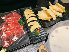 -煲宫猪肚鸡(昆山金鹰国际购物中心店)