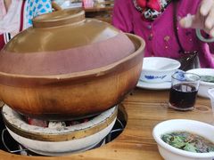 -广味炭炉鸡煲(宝业路分店)